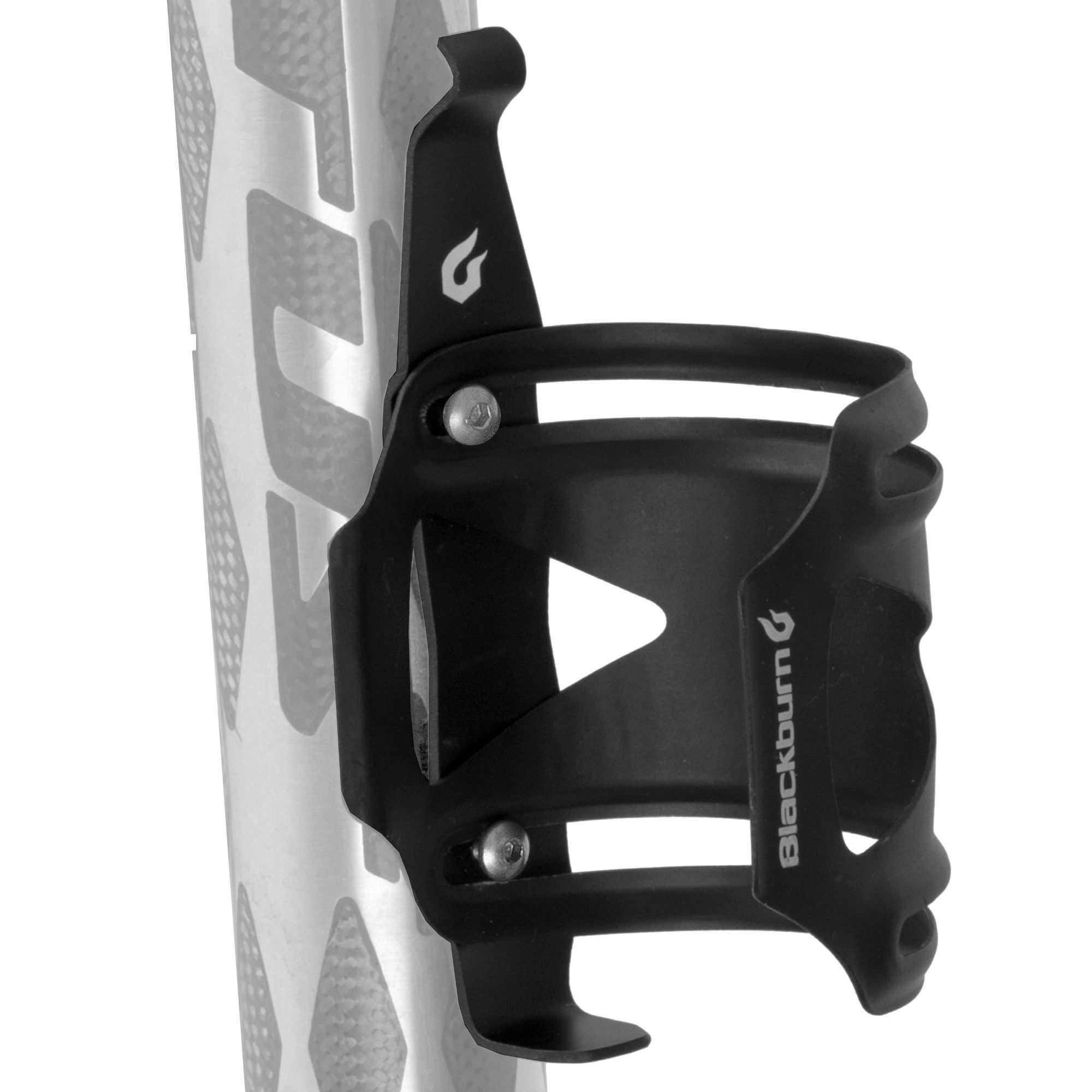 Side entry bottle cage clearance