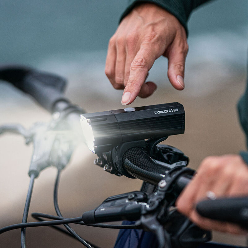 Dayblazer 1500 Front Light