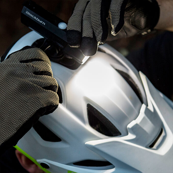Giro chronicle sales gopro mount