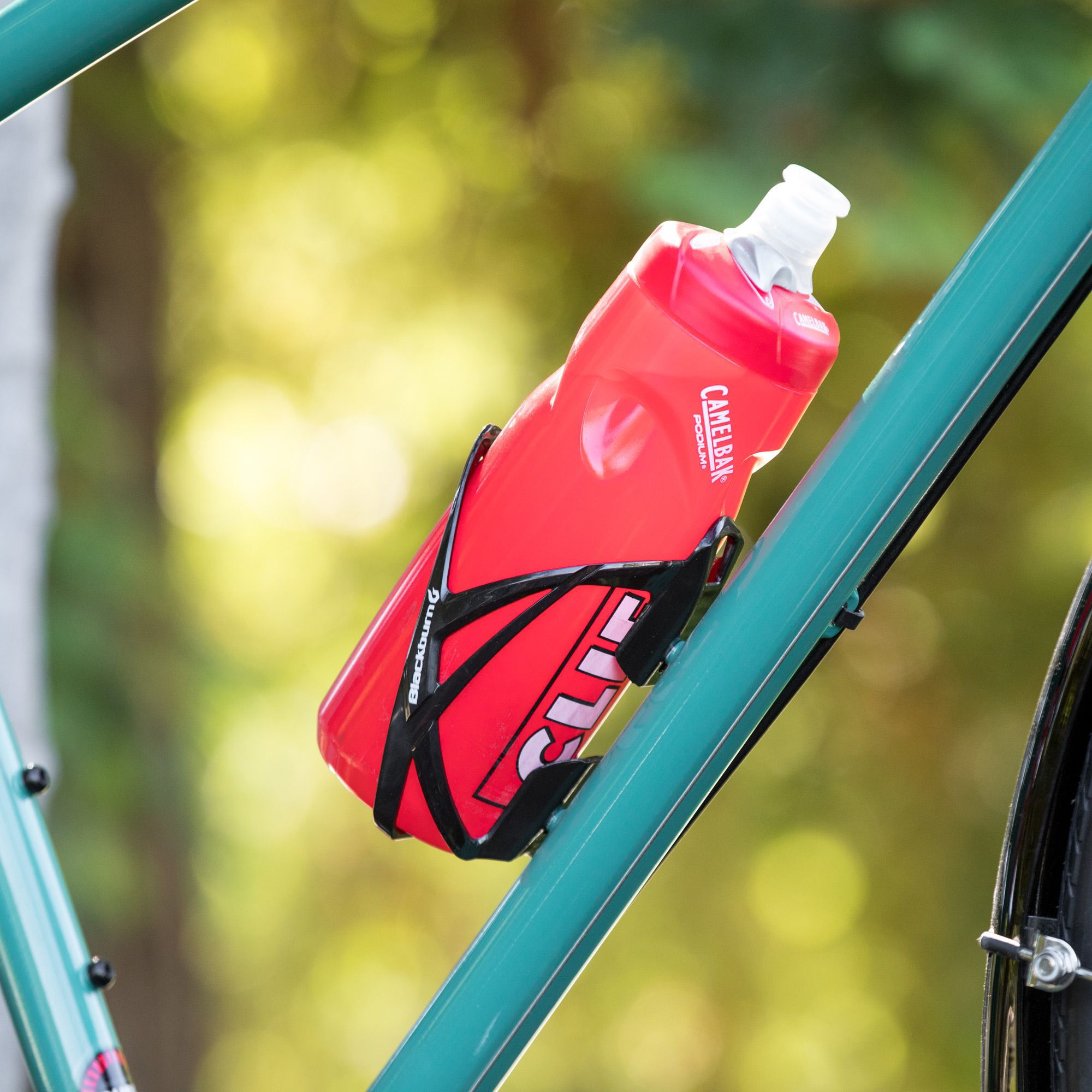 Water bottles that fit in bike cages sale
