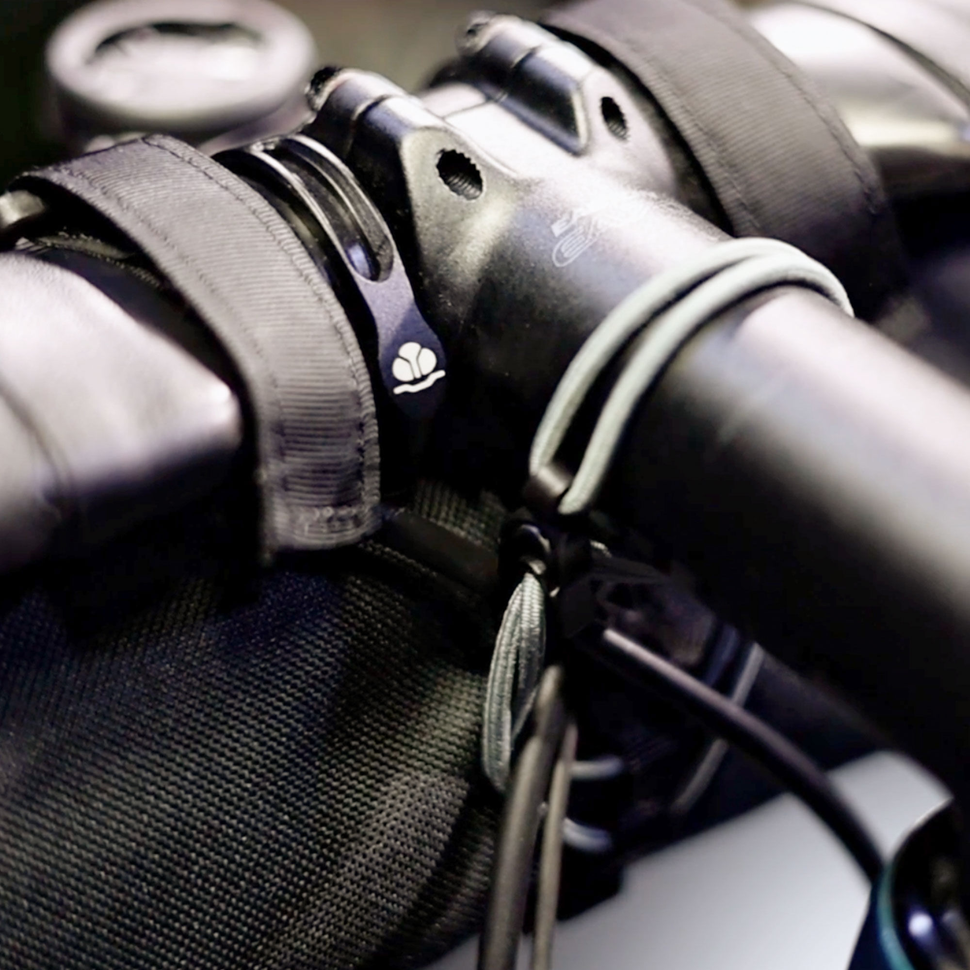 Blackburn hotsell handlebar bag