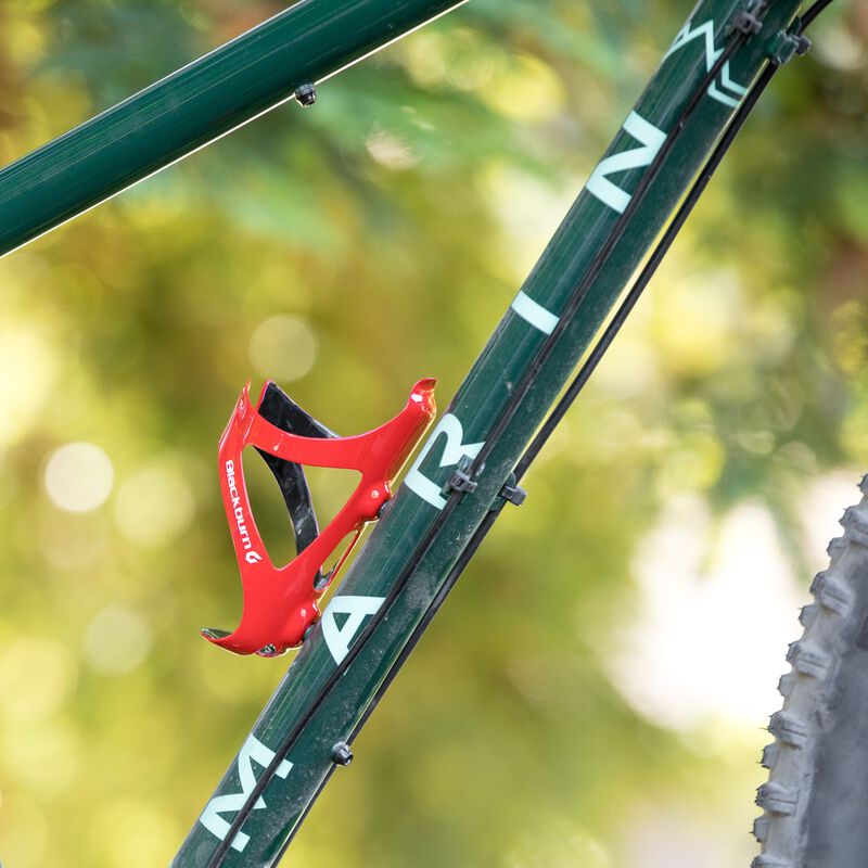 Camber Carbon Bottle Cage