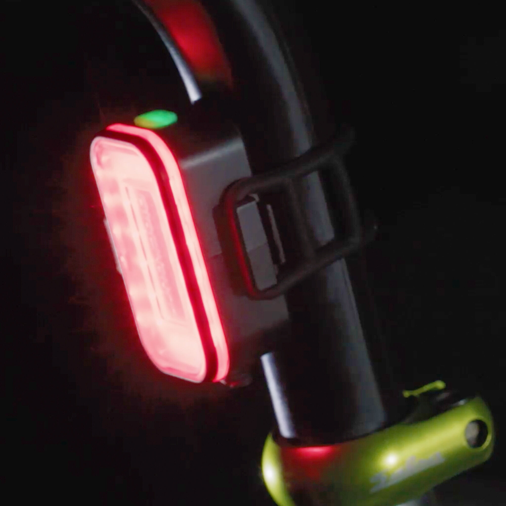 Grid 2'Fer Front Or Rear Light | Blackburn