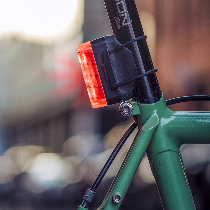 Dayblazer 400 Front/65 Rear Light Combo Specs