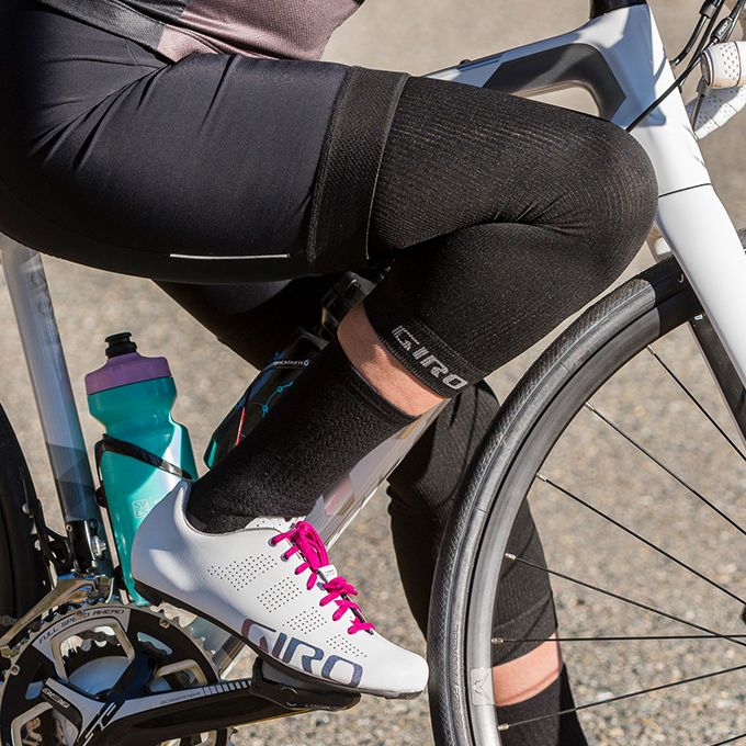 Chrono Knee Warmers Specs