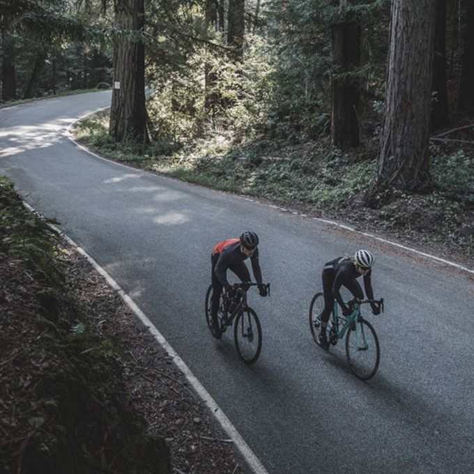 Women's Chrono Expert Thermal Halter Bib Details